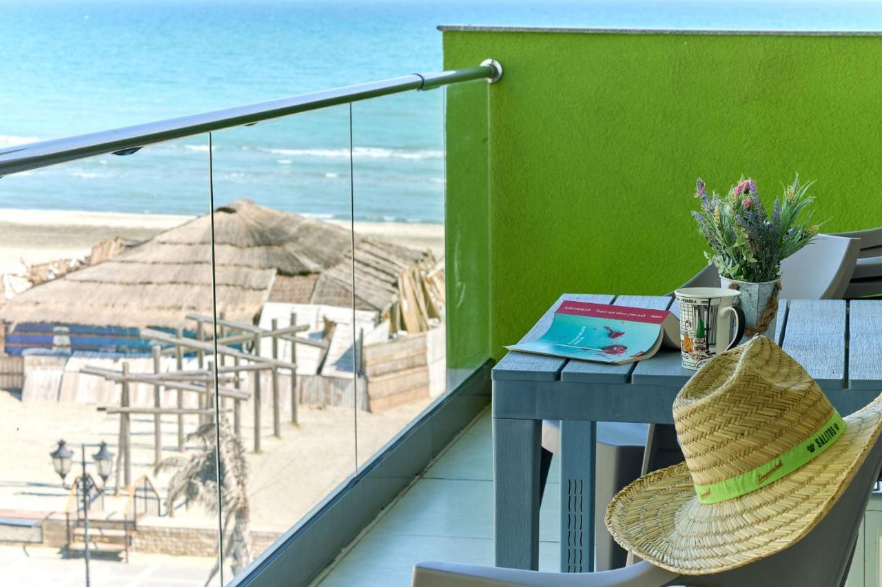 Glamour Red Apartment 22 In Spa Pool Resort Mamaja Zewnętrze zdjęcie
